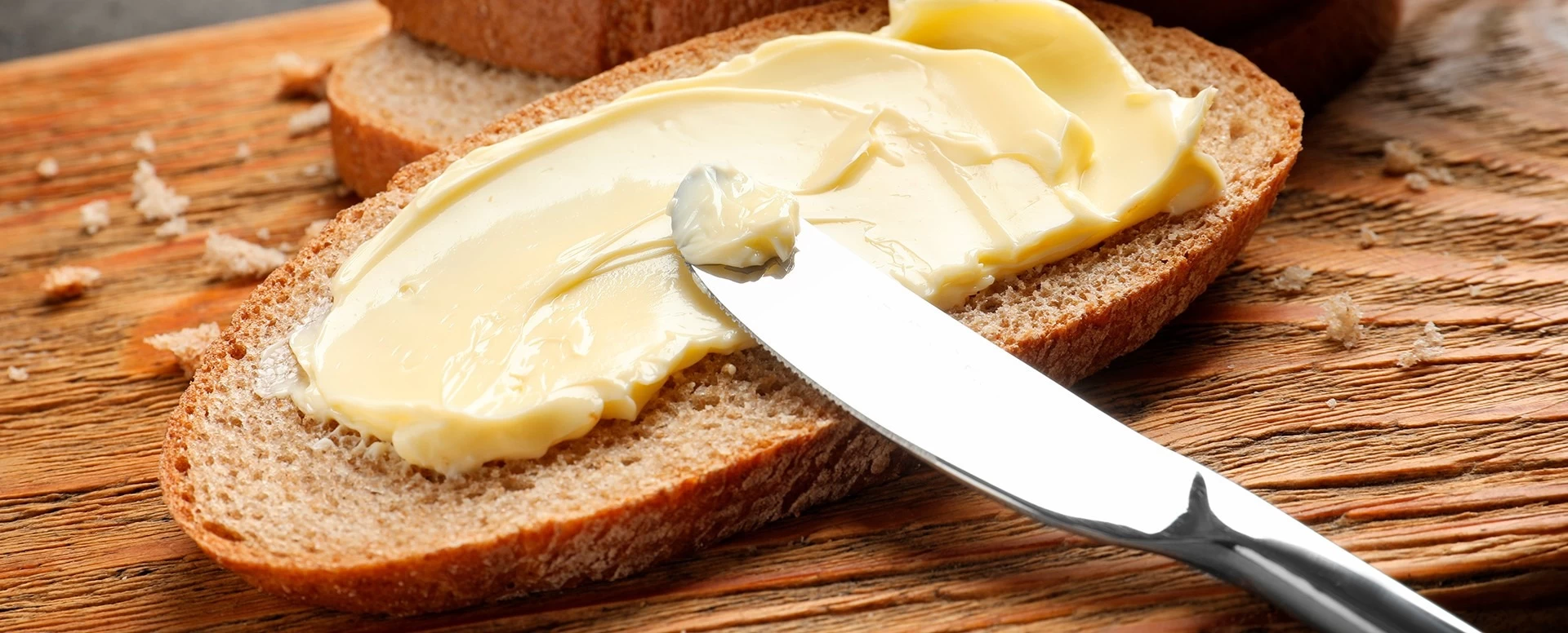 Qual é a melhor manteiga para intolerantes à lactose?