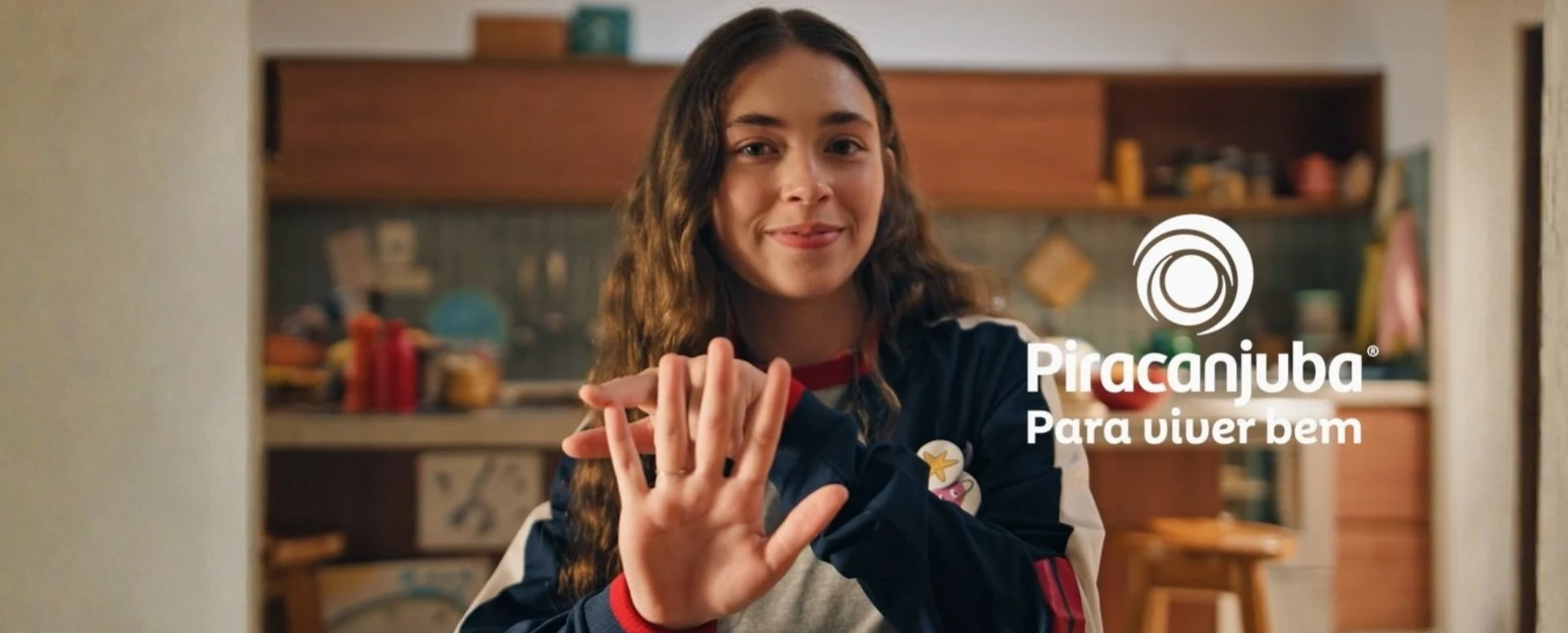 Novo comercial da Piracanjuba reforça presença da marca no CA-FÉ-DA-MA-NHÃ dos brasileiros