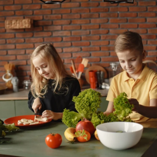 Nutrição infantil: alimentação, desenvolvimento, rotina e dúvidas recorrentes dos pais