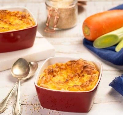 Suflê de quinoa, cenoura e alho poró